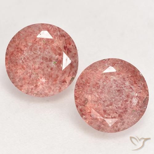 Shop natural 2.29ct Rose Quartz Fraise gems, Tour, from Russie at GemSelect. In stock, global shipping!