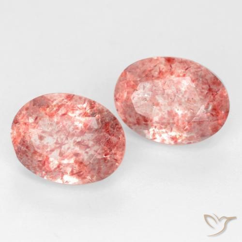 Shop natural 2.58ct Rose moyen Quartz fraise gems, ovale, from Russie at GemSelect. In stock, global shipping!