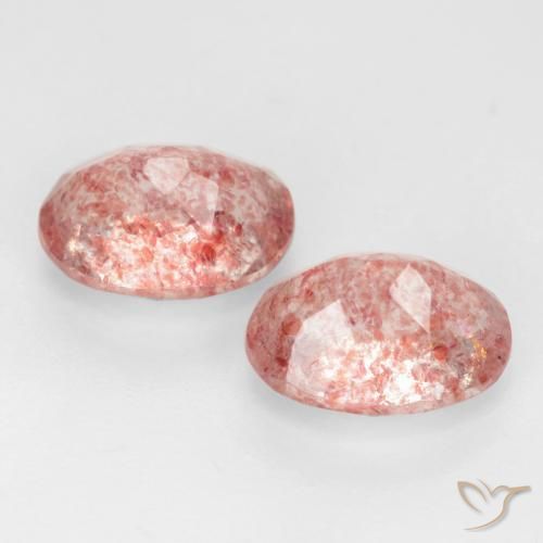 Shop natural 2.58ct Rose moyen Quartz fraise gems, ovale, from Russie at GemSelect. In stock, global shipping!