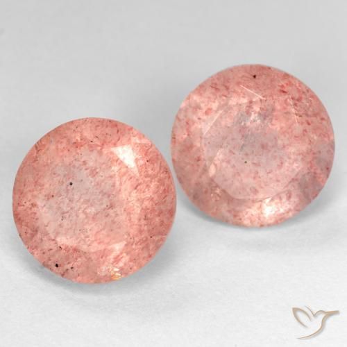 Shop natural 5.84ct Rose moyen-léger Quartz fraise gems, Tour, from Russie at GemSelect. In stock, global shipping!