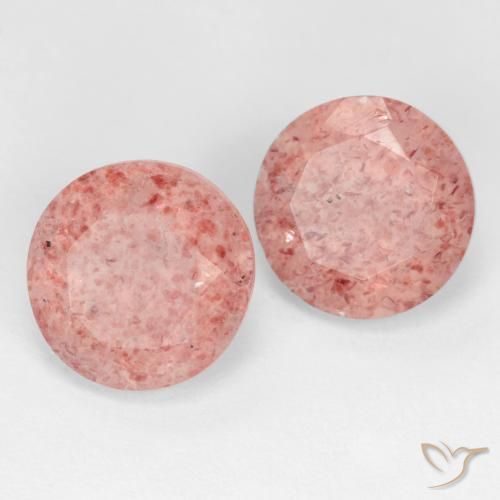 Shop natural 4.89ct Rose moyen-léger Quartz fraise gems, Tour, from Russie at GemSelect. In stock, global shipping!