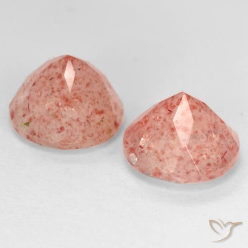 Shop natural 5.63ct Pêche rose rosé Quartz fraise gems, Tour, from Russie at GemSelect. In stock, global shipping!