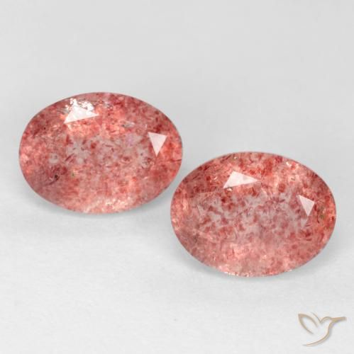 2.39ctw Naturel Rose foncé Quartz Fraise, ovale, Translucide