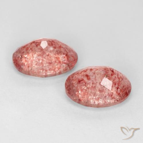 Shop natural 2.39ct Rose foncé Quartz fraise gems, ovale, from Russie at GemSelect. In stock, global shipping!