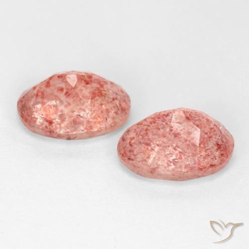 Shop natural 2.49ct Rose léger Quartz fraise gems, ovale, from Russie at GemSelect. In stock, global shipping!