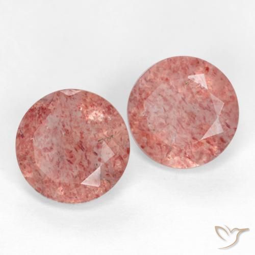 Shop natural 2.16ct Rose foncé Quartz fraise gems, Tour, from Russie at GemSelect. In stock, global shipping!
