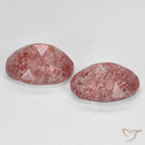Shop natural 2.47ct Rose moyen Quartz Fraise gems, ovale, from Russie at GemSelect. In stock, global shipping!