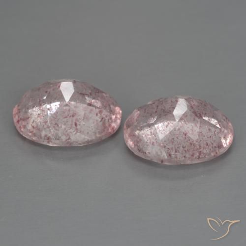 Shop natural 4.88ct Rose moyen-léger Quartz fraise gems, ovale, from Russie at GemSelect. In stock, global shipping!