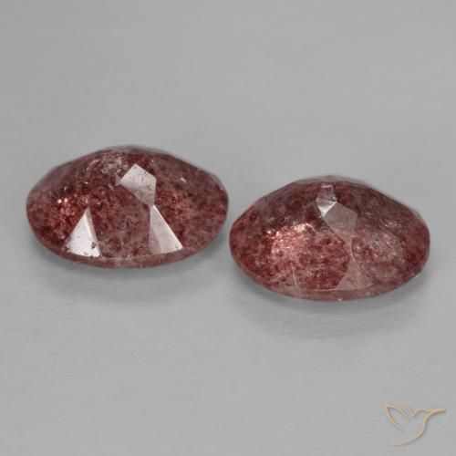Shop natural 4.70ct Rose foncé Quartz fraise gems, ovale, from Russie at GemSelect. In stock, global shipping!