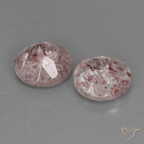 Shop natural 2.66ct Rose clair Quartz Fraise gems, Tour, from Russie at GemSelect. In stock, global shipping!