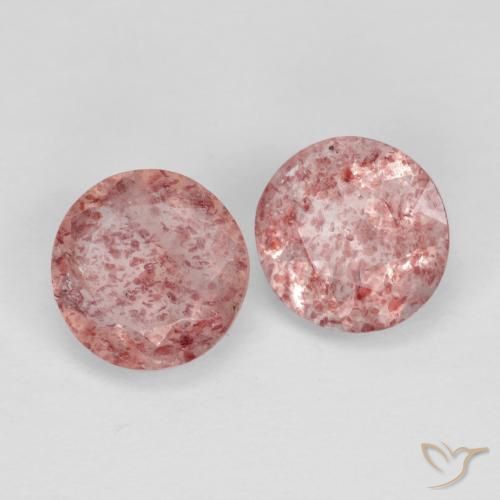 Shop natural 2.23ct Rose foncé Quartz fraise gems, Tour, from Russie at GemSelect. In stock, global shipping!