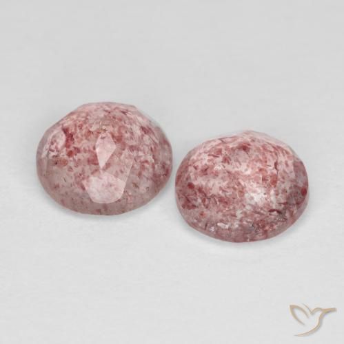 Shop natural 2.23ct Rose foncé Quartz fraise gems, Tour, from Russie at GemSelect. In stock, global shipping!