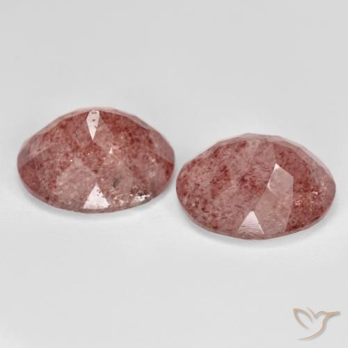 Shop natural 8.99ct Rose moyen Quartz fraise gems, ovale, from Russie at GemSelect. In stock, global shipping!