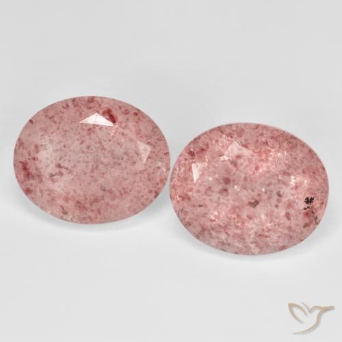 Shop natural 9.13ct Rose léger Quartz Fraise gems, ovale, from Russie at GemSelect. In stock, global shipping!