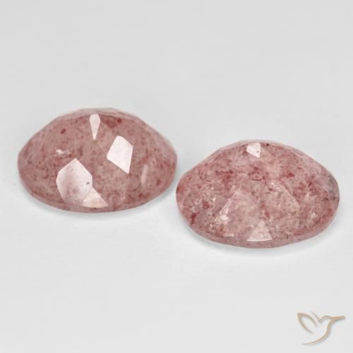 Shop natural 9.13ct Rose léger Quartz Fraise gems, ovale, from Russie at GemSelect. In stock, global shipping!