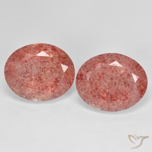 9.62ctw Naturel Rose moyen Quartz Fraise, ovale, Translucide