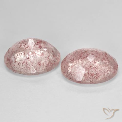 Shop natural 8.77ct Rose moyen Quartz fraise gems, ovale, from Russie at GemSelect. In stock, global shipping!