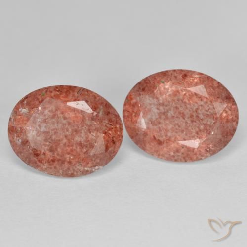 Shop natural 4.59ct Rouge-orange Quartz fraise gems, ovale, from Russie at GemSelect. In stock, global shipping!