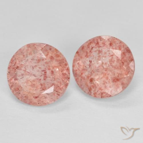 Shop natural 2.19ct Rose Quartz fraise gems, Tour, from Russie at GemSelect. In stock, global shipping!