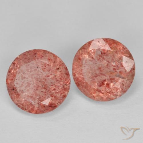 Shop natural 2.02ct Rose rougeâtre Quartz Fraise gems, Tour, from Russie at GemSelect. In stock, global shipping!