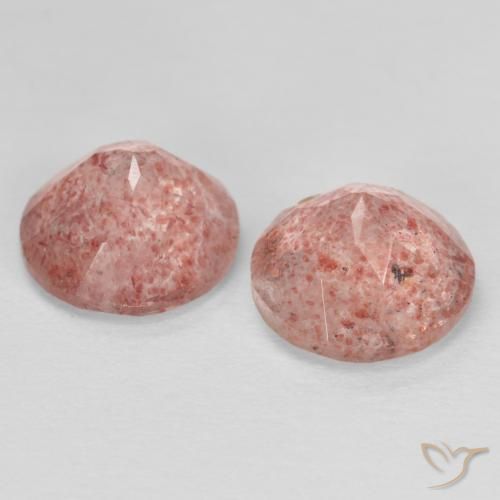 Shop natural 2.29ct Rose moyen Quartz fraise gems, Tour, from Russie at GemSelect. In stock, global shipping!
