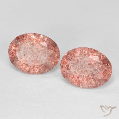3.17ctw Naturel Medium Dark-Pink Quartz fraise, ovale, Transparent