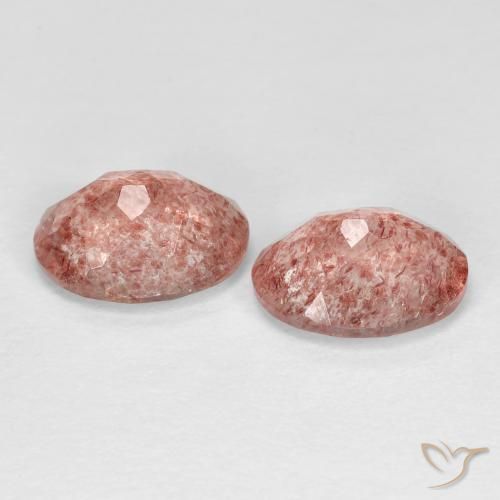 Shop natural 3.17ct Medium Dark-Pink Quartz fraise gems, ovale, from Russie at GemSelect. In stock, global shipping!