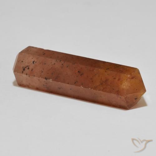 Quartz fraise Rouge rose naturelle Fantaisie, 39.18 ct, Opaque