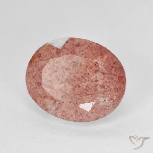 Quartz fraise Rouge sang naturelle ovale, 4.64 ct, Translucide