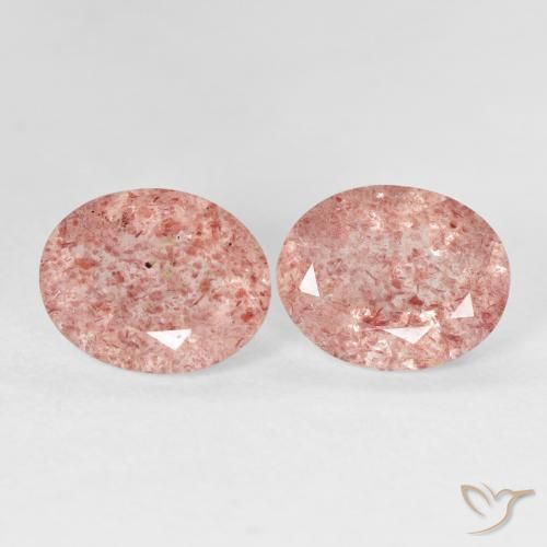 Shop natural 4.76ct Rose léger Quartz fraise gems, ovale, from Russie at GemSelect. In stock, global shipping!