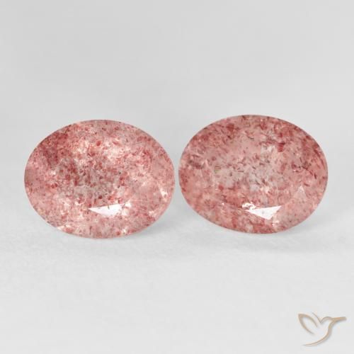 Shop natural 5.71ct Rose léger Quartz Fraise gems, ovale, from Russie at GemSelect. In stock, global shipping!