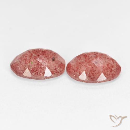Shop natural 4.29ct Rose framboise Quartz fraise gems, ovale, from Russie at GemSelect. In stock, global shipping!