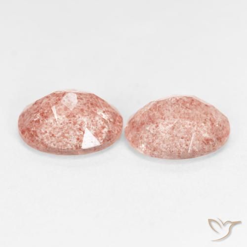 Shop natural 4.67ct Rose terreux Quartz fraise gems, ovale, from Russie at GemSelect. In stock, global shipping!