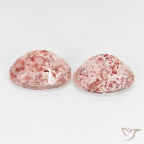 Shop natural 5.24ct Rose terreux Quartz Fraise gems, ovale, from Russie at GemSelect. In stock, global shipping!