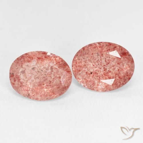 Shop natural 4.65ct Rose moyen Quartz fraise gems, ovale, from Russie at GemSelect. In stock, global shipping!