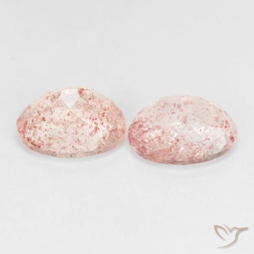 Shop natural 5.59ct Rose clair Quartz fraise gems, ovale, from Russie at GemSelect. In stock, global shipping!