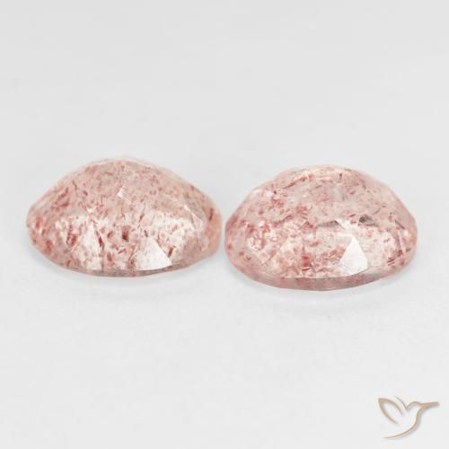 Shop natural 5.13ct Rose moyen Quartz fraise gems, ovale, from Russie at GemSelect. In stock, global shipping!
