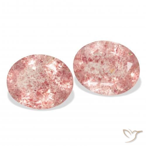 Shop natural 5.91ct Rose foncé Quartz fraise gems, ovale, from Russie at GemSelect. In stock, global shipping!