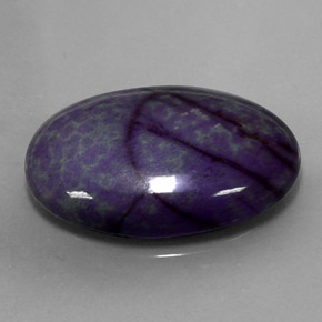 Sugilite multicolore naturelle coupe ovale, 22,11 ct, opaque