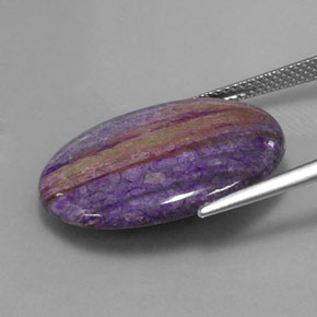 Sugilite multicolore naturelle coupe ovale, 12,41 ct, opaque