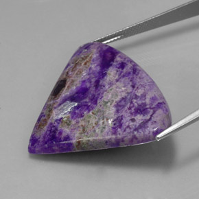 Sugilite multicolore naturelle forme fantaisie, 40,80 ct, opaque