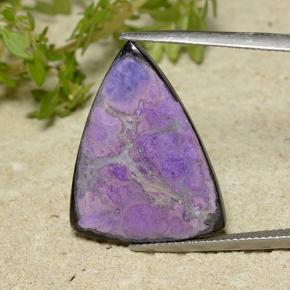 Sugilite Violet moyen naturelle Trillion, 14.82 ct, Opaque
