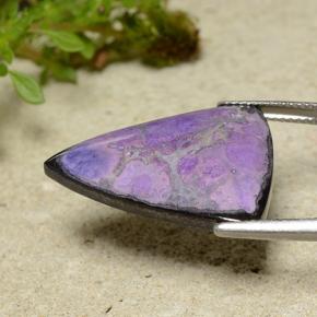 Sugilite Violet moyen naturelle Trillion, 14.82 ct, Opaque