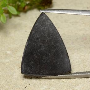 Sugilite Violet moyen naturelle Trillion, 14.82 ct, Opaque