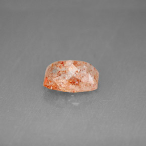 Pierre de Soleil  Orange naturelle Transparent, 1.57 ct, Transparent / Translucide