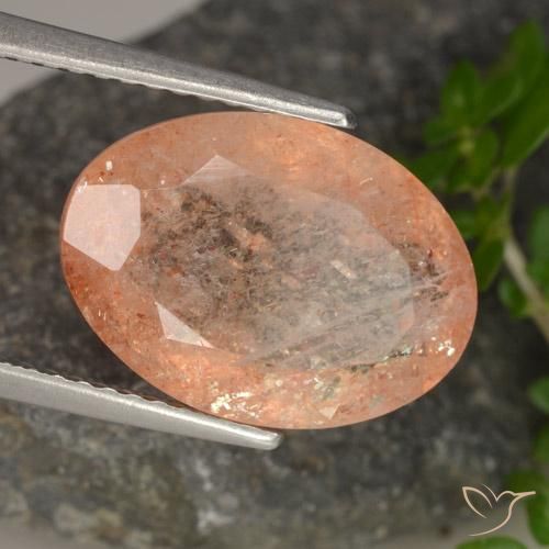 Pierre de soleil Medium Light-Orange naturelle ovale, 5.54 ct, Translucide