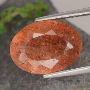 Pierre de soleil orange naturelle coupe ovale, 5,25 ct, translucide