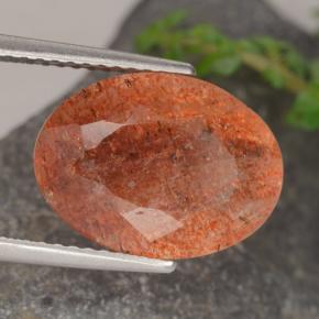 Pierre de soleil orange naturelle coupe ovale, 5,25 ct, translucide