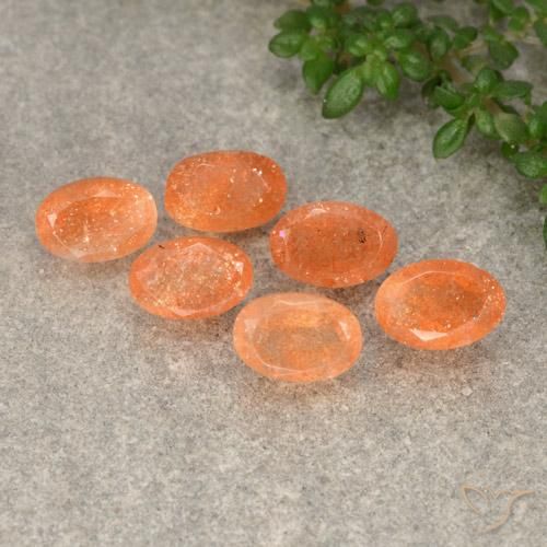 Shop natural 3.32ct Orange igname Pierre de soleil gems, ovale, from Russie at GemSelect. In stock, global shipping!