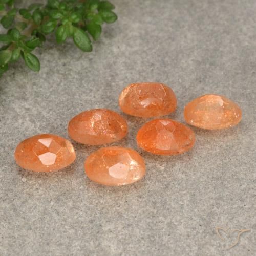 Shop natural 3.32ct Orange igname Pierre de soleil gems, ovale, from Russie at GemSelect. In stock, global shipping!